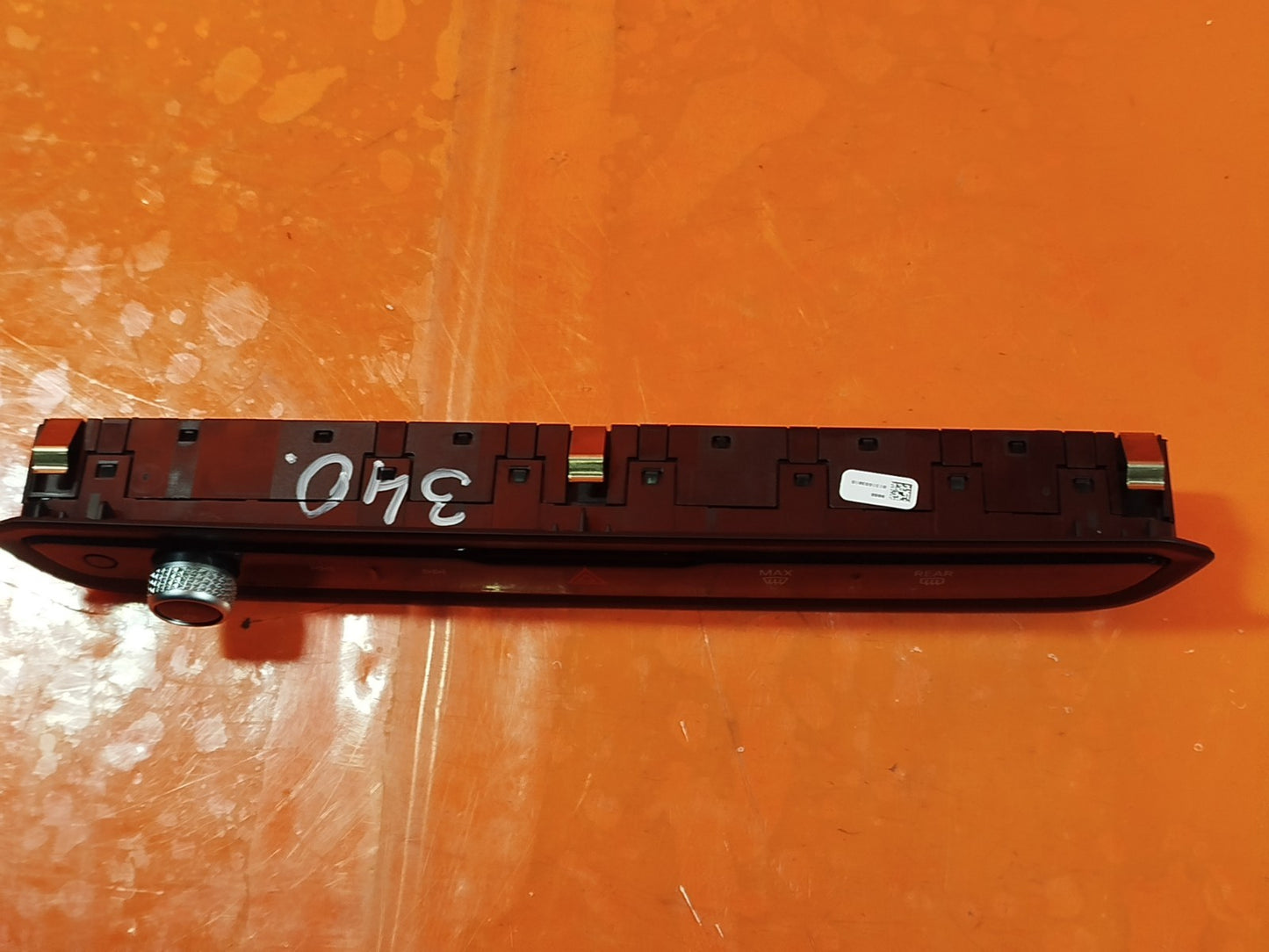 ✅BMW G20 330E 2.0 PETROL 2023 AUDIO CONTROL AND HAZARD SWITCH PANEL 5A63F19 A340 - Image 6