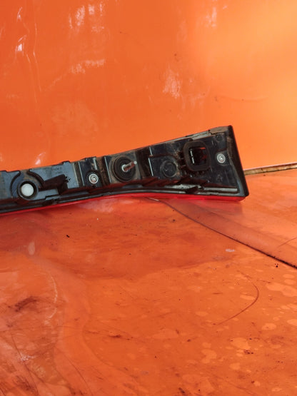 ✅CUPRA BORN V2 Ev 2023 REAR CENTRE THIRD BRAKE LIGHT 10H945093 Warranty A272 - Image 6