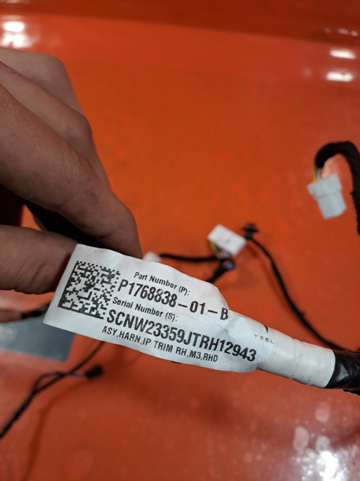 ✅TESLA MODEL 3 LONG 2024 CENTRE CONSOLE WIRING LOOM HARNESS 1768838-010B A207 - Image 12