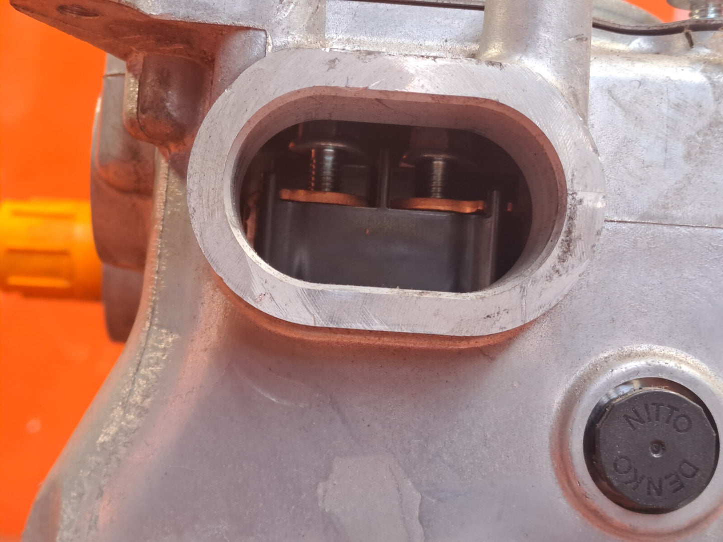 ebay-src:https://i.ebayimg.com/00/s/mtiwmfgxnjaw/z/kzmaaosw9jnokli5/$_57.jpg