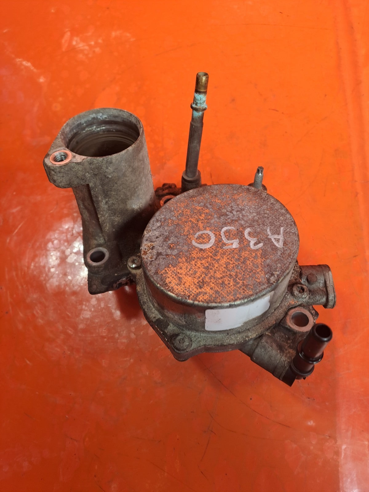 ebay-src:https://i.ebayimg.com/00/s/mtywmfgxmjaw/z/2feaaeswdwtplxo-/$_57.jpg