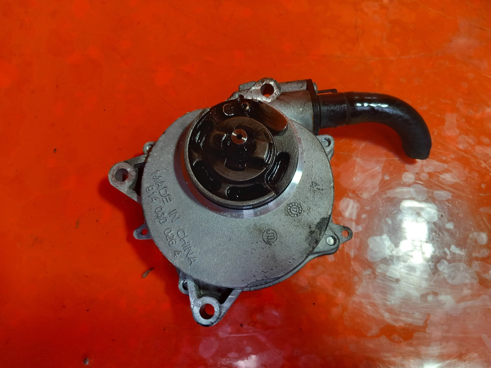 2018 Ssangyong Korando ELX 4X4 Vacuum Pump A6712300365 Warranty A329 - Image 2