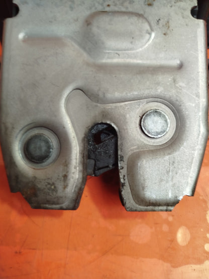 ✅LAND ROVER RANGE ROVER L320 2.7 DIESEL 2007 TAILGATE LOCK CATCH FQR500130 A284 - Image 9