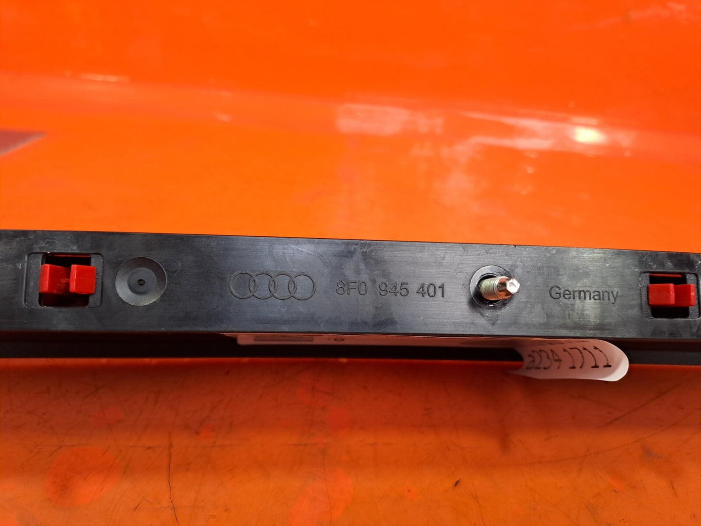 ✅AUDI A5 S LINE CABRIO 2.0 PETROL 2009 BOOT LID CENTRE BRAKE LIGHT 8F0945401 - Image 9