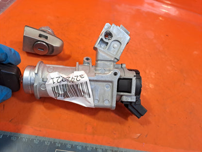 ✅FORD FOCUS 1.5 DIESEL 2018 IGNITION BARREL KEY AND DOOR LOCK Warranty A242 - Image 11
