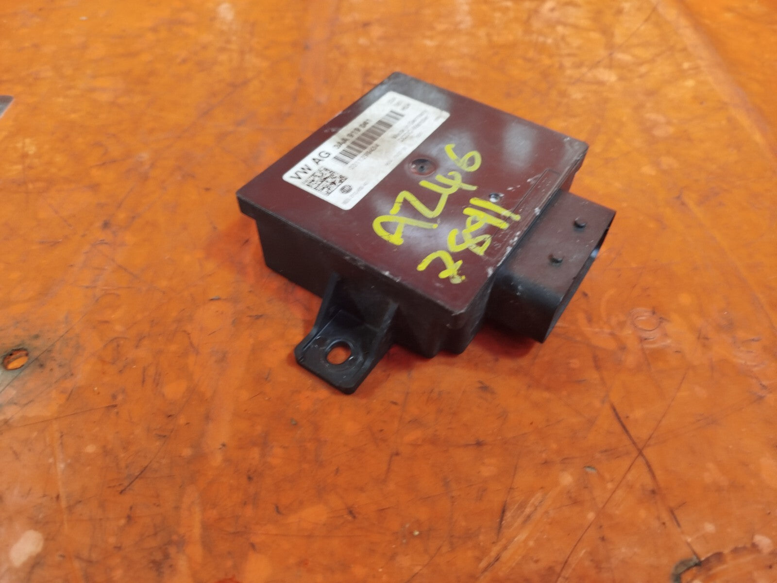 ✅Volkswagen Passat Cc Gt 2013 2.0 Diesel VOLTAGE STABILIZER CONTROL MODULE A246 - Image 4