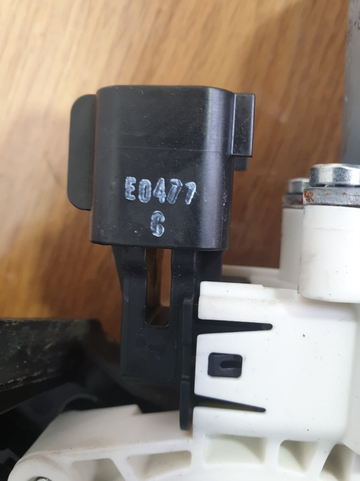 ✅Jaguar F-Pace 3.0 Petrol 2017 FRONT LEFT WINDOW REGULATOR HK83-23201AE Warranty - Image 9