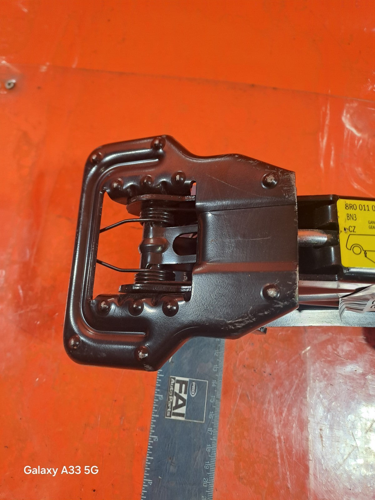 ✅2012 AUDI Q5 8R S LINE SPARE WHEEL LIFTING JACK TOOL 8R0011031C + WARRANTY A276 - Image 5