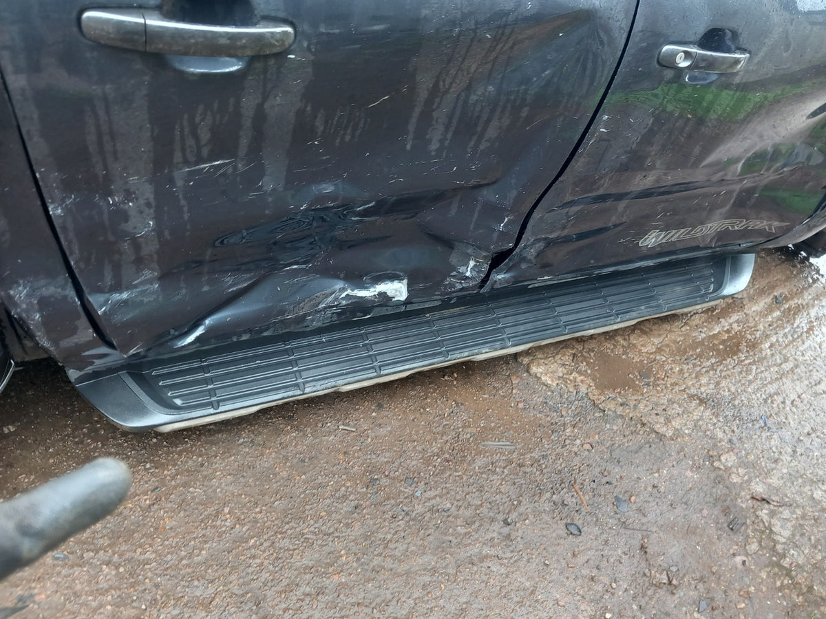 2021 Ford Ranger Wildtrak Door Step Right Side Warranty A418 - Image 1