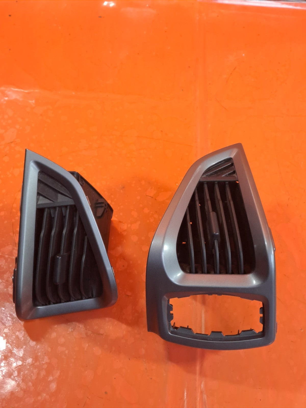 ✅FORD TRANSIT CUSTOM 2.2 DIESEL 2013 DASHBOARD AIR VENTS BK21V018B09CA Warranty - Image 1