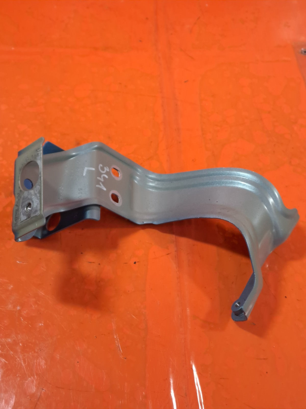 ✅FORD GRAND TOURNEO CONNECT VW CADDY 1.5 DIESEL 2024 FRONT LEFT FENDER BRACKET - Image 2