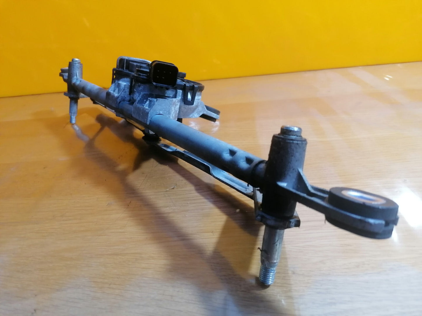 ✅2018 SSANGYONG TIVOLI 1.6D FRONT WIPER MOTOR & LINKAGE 78210-35901 Warranty - Image 12