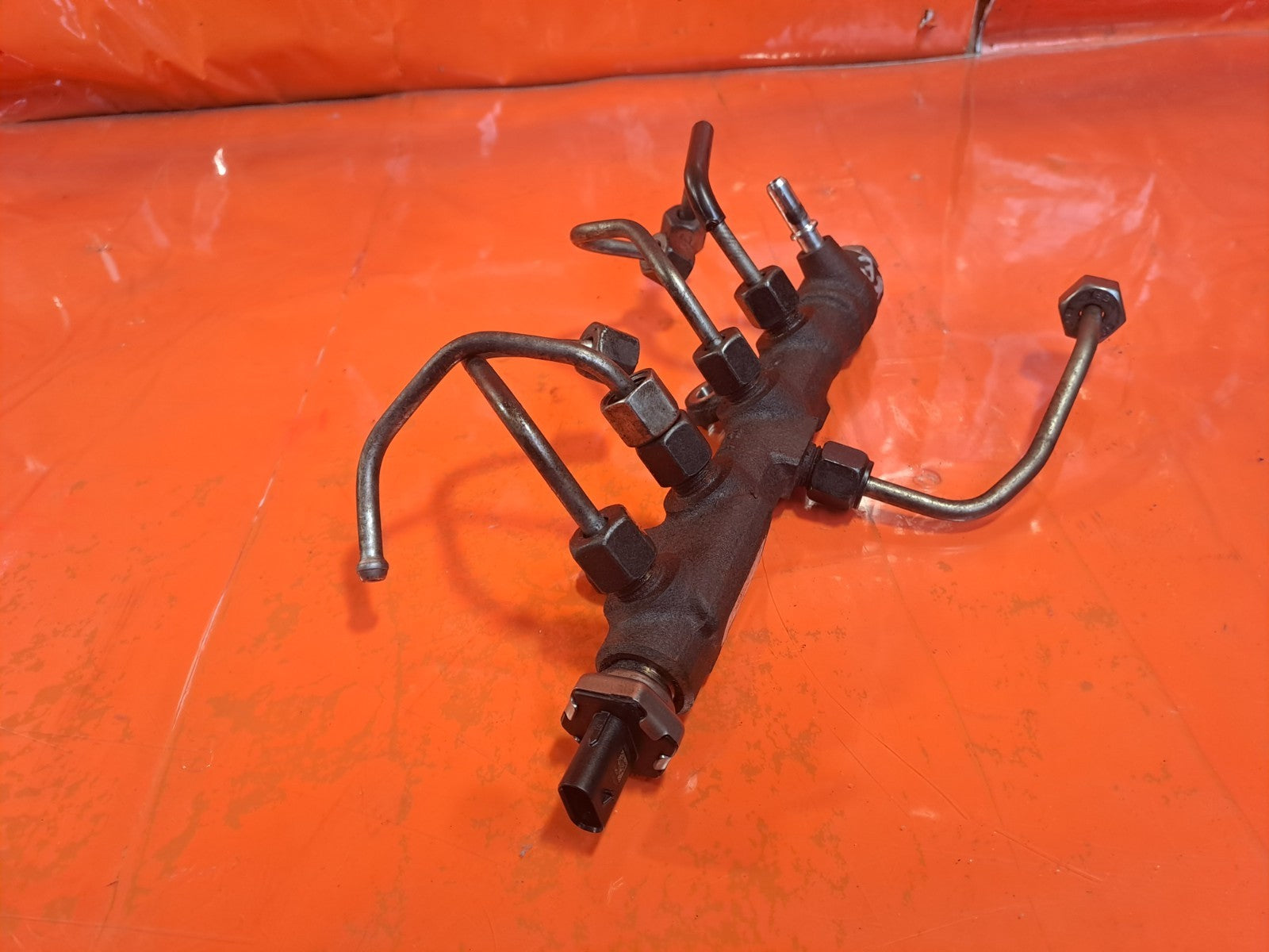 ✅2020 Citroen Berlingo 1.5 Diesel Fuel Rail 9821399680 + Warranty A381 - Image 4