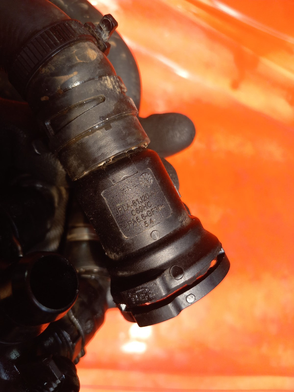 2025 Land Rover Defender L663 Coolant Hose Pipe JPLA-61J20-AA Warranty A396 - Image 10