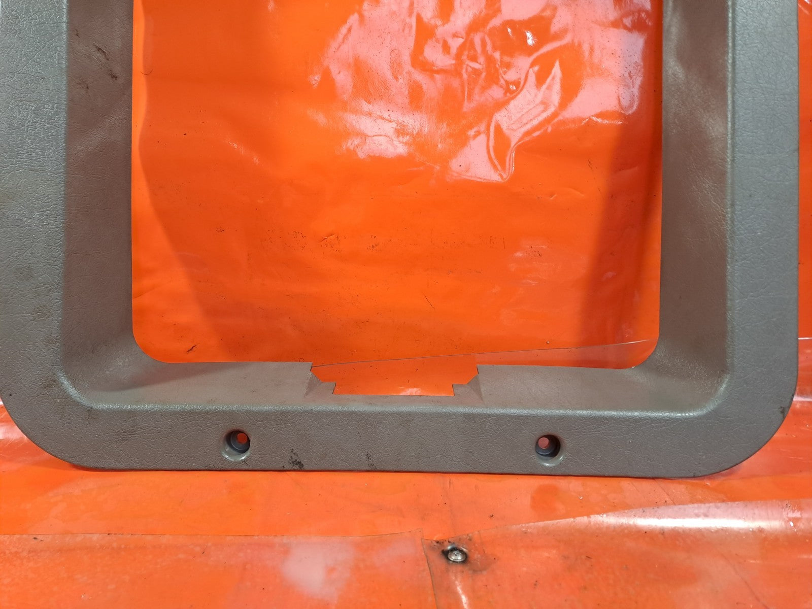 ✅VOLVO FL 5.5 DIESEL 2003 TOOLBOX HATCH COVER Warranty A324 - Image 4