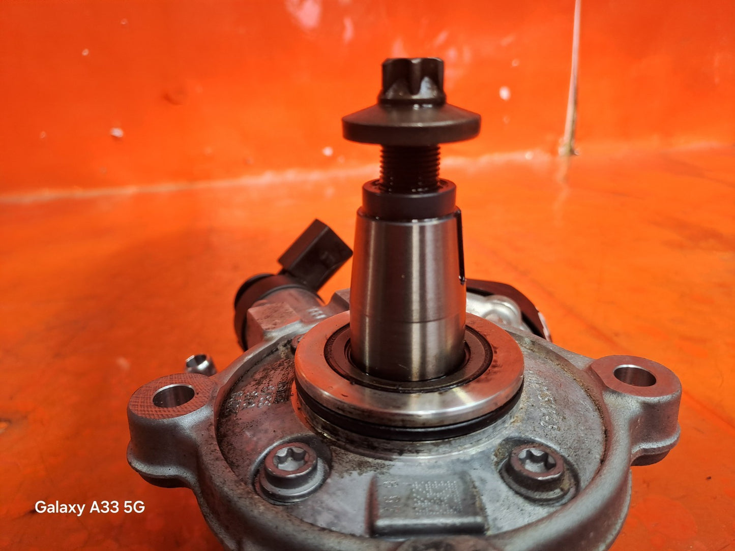 ✅BMW 220D M Sport F44 2 Series 2023 2.0 Diesel HIGH PRESSURE FUEL PUMP 8579230 - Image 5