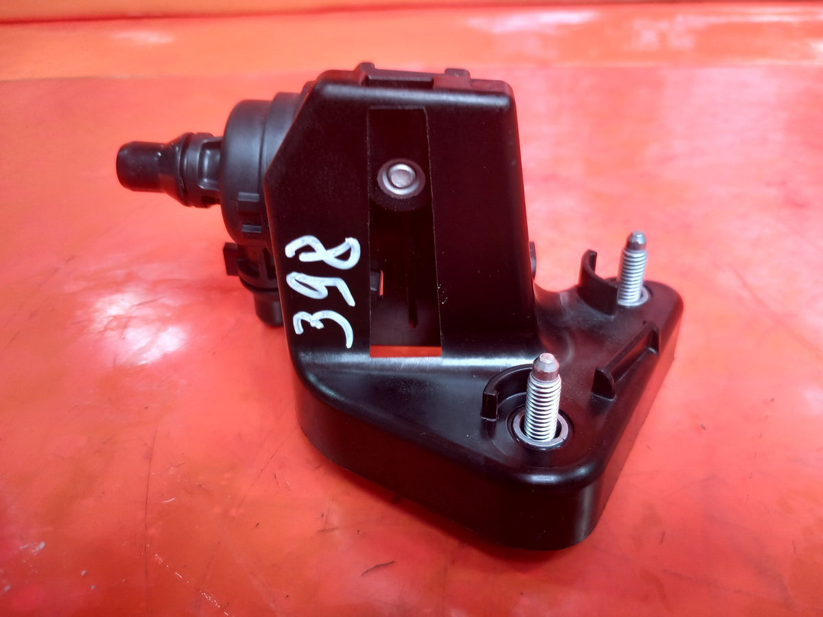ebay-src:https://i.ebayimg.com/00/s/mtiwmfgxnjaw/z/0mkaaeswyedqdknf/$_57.jpg