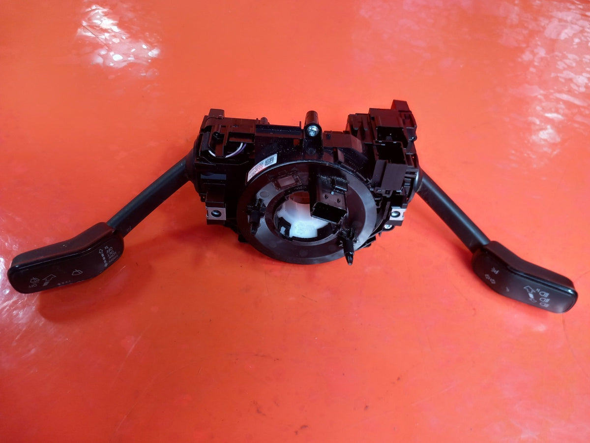 VW Transporter T30 2.0 Diesel 2021 Wiper Indicator Switch Stalks Squib A410 - Image 12