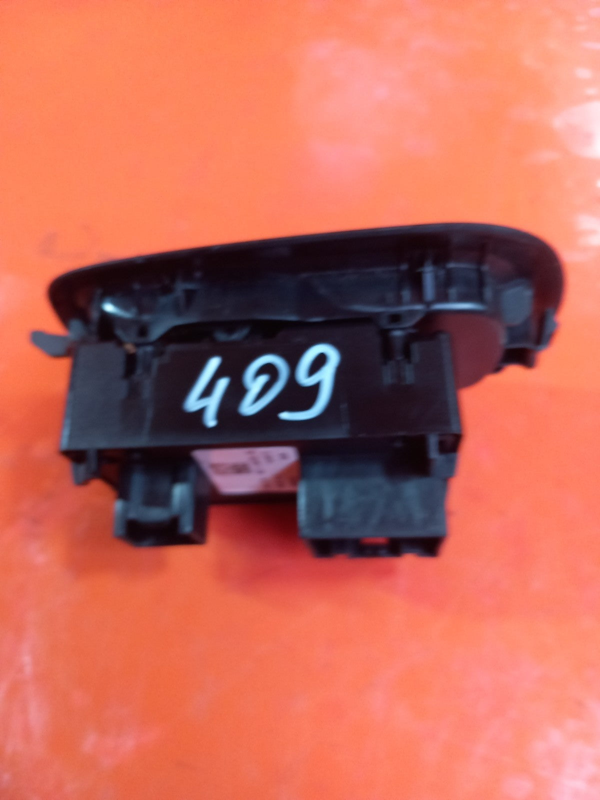 ebay-src:https://i.ebayimg.com/00/s/mtywmfgxmjaw/z/r98aaeswjotqvfwu/$_57.jpg