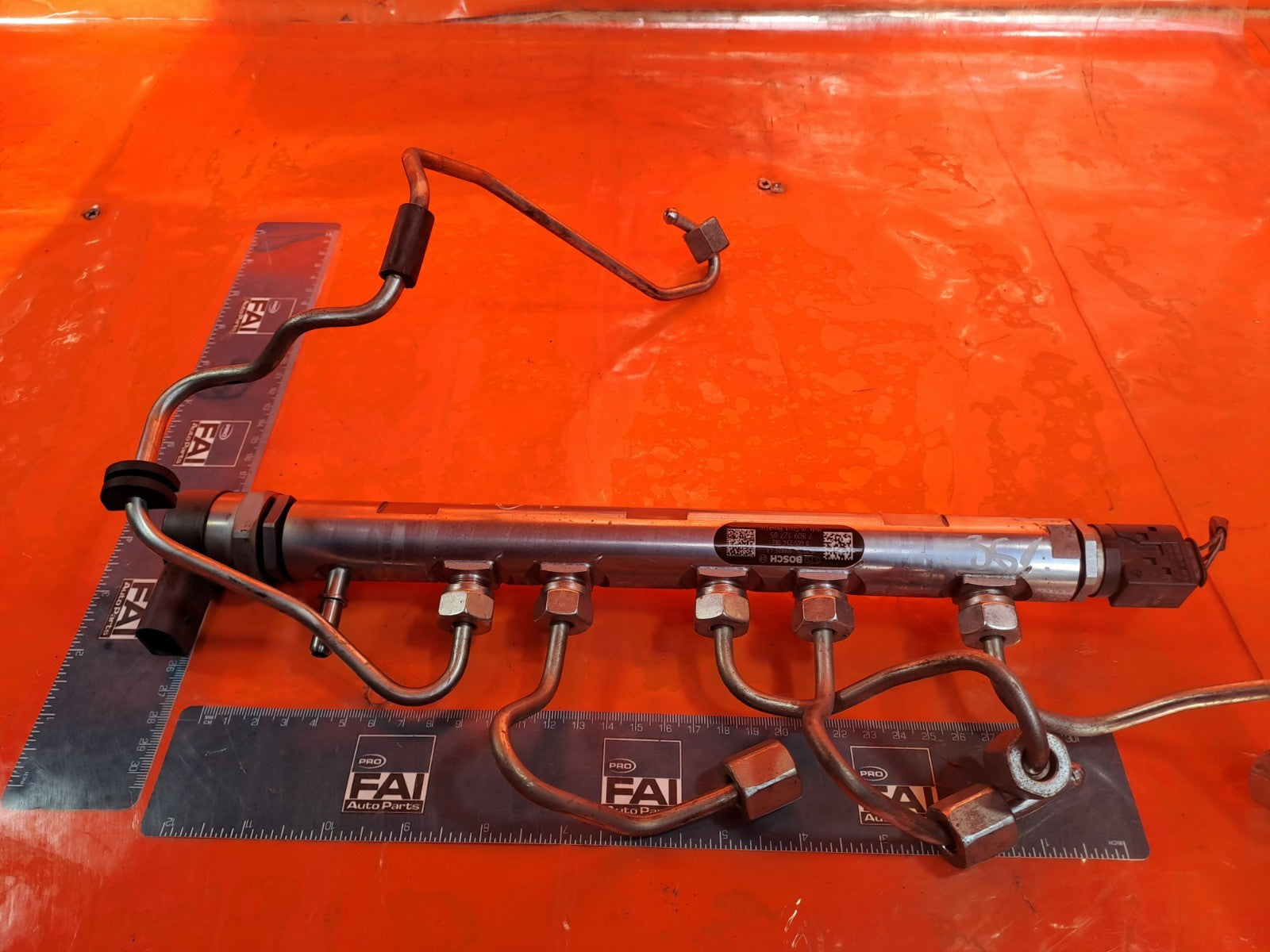 ✅BMW F22 218D SPORT 2.0 DIESEL 2015 N47D20U1 FUEL INJECTOR RAIL 7809127 Warranty - Image 2