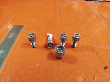 ebay-src:https://i.ebayimg.com/00/s/mtiwmfgxnjaw/z/iiyaaoswdxfoniox/$_57.jpg