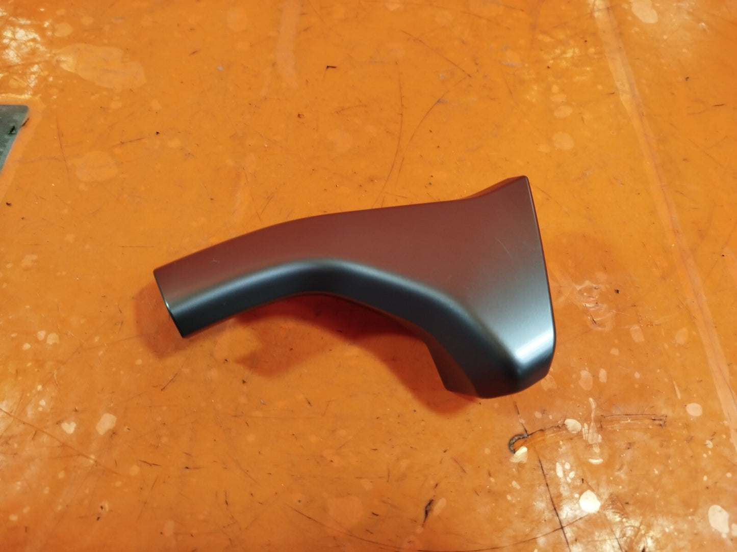 ✅CUPRA BORN V2 Ev 2023 DASHBOARD BEZEL RIGHT TRIM 10H854378 Warranty A272 - Image 1