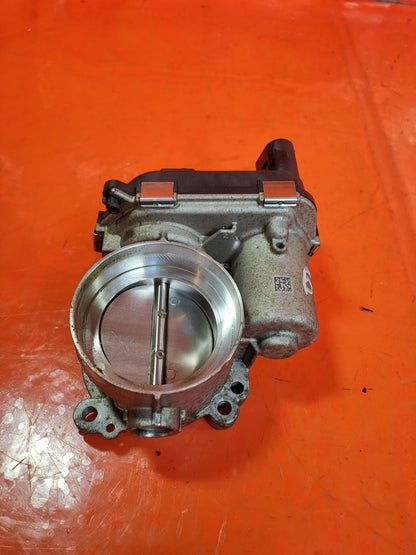 ebay-src:https://i.ebayimg.com/00/s/mtywmfgxmjaw/z/aooaaeswfxlphmph/$_57.jpg