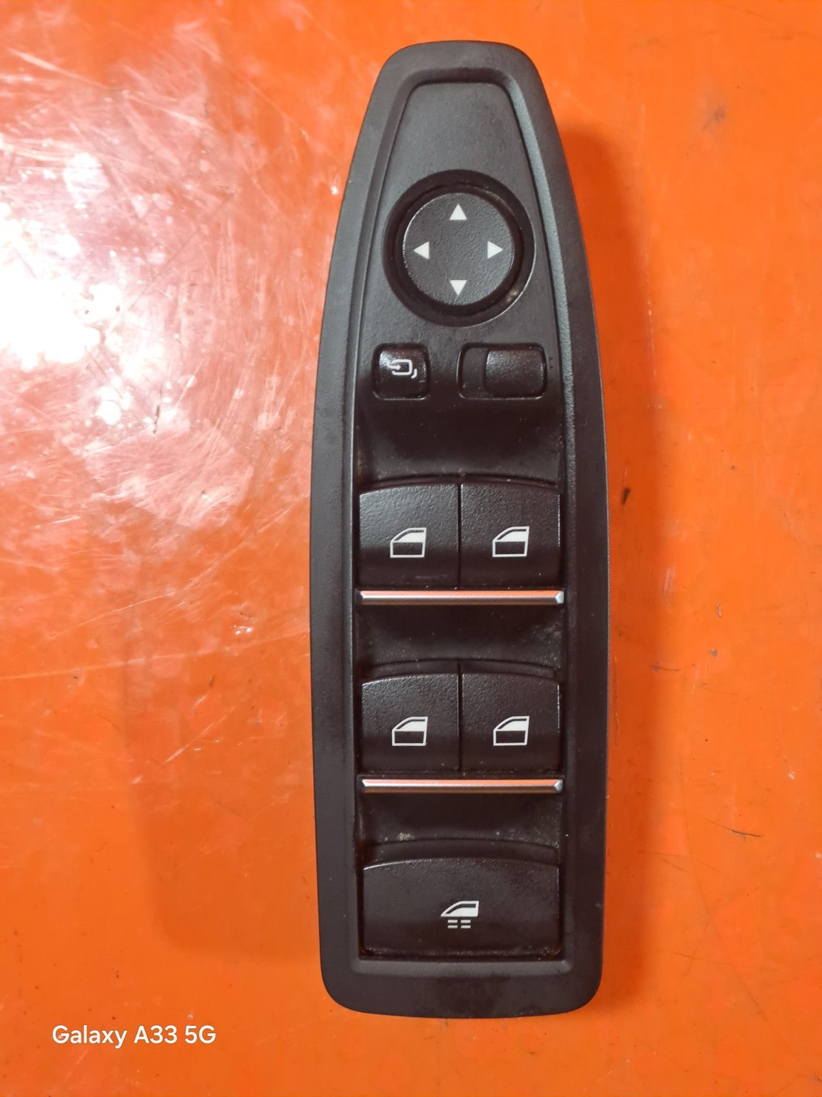 ebay-src:https://i.ebayimg.com/00/s/mtywmfgxmjaw/z/vo0aaesw2e9peeiq/$_57.jpg