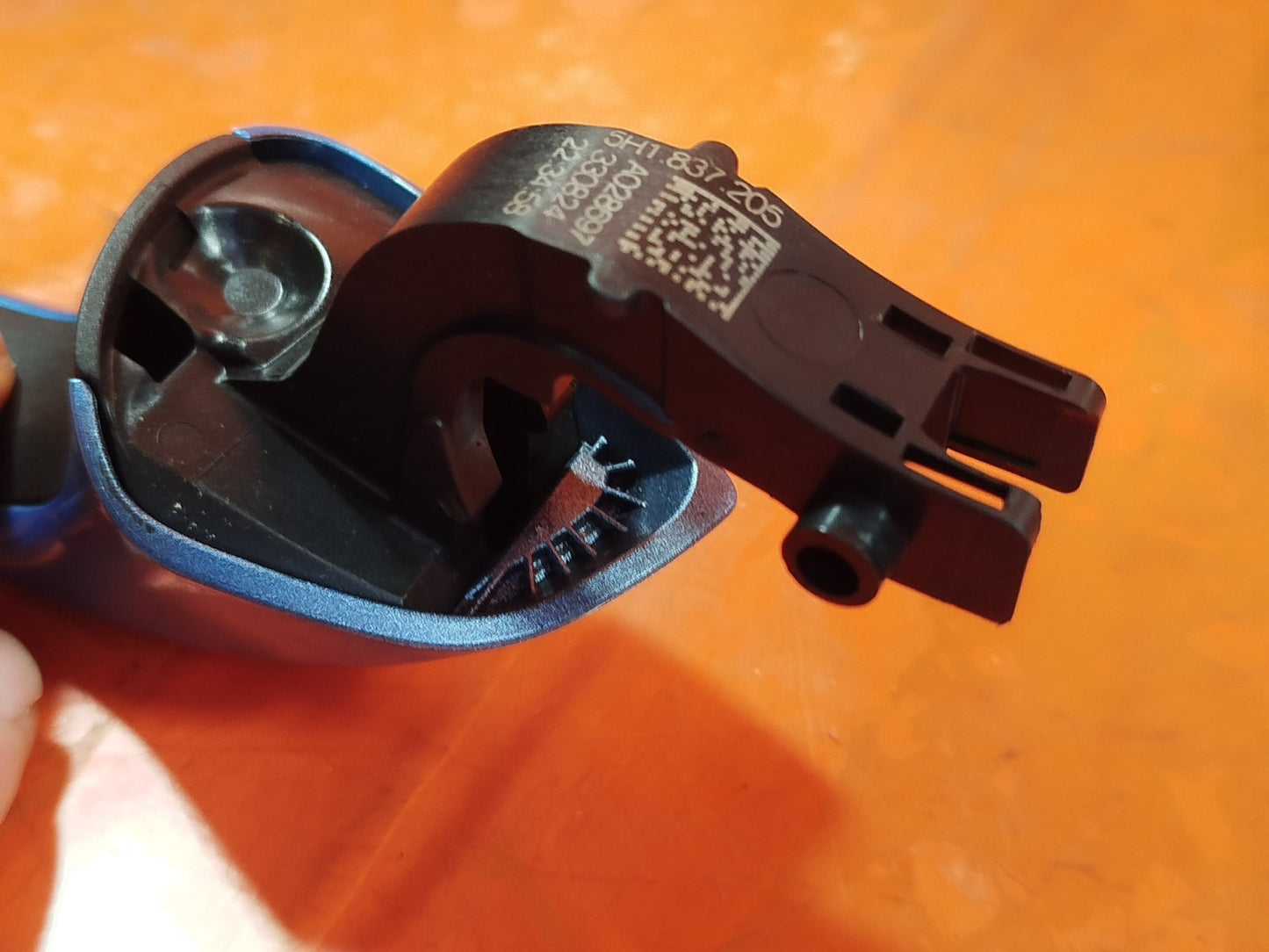 ebay-src:https://i.ebayimg.com/00/s/mtiwmfgxnjaw/z/uquaaeswlrfpibj1/$_57.jpg