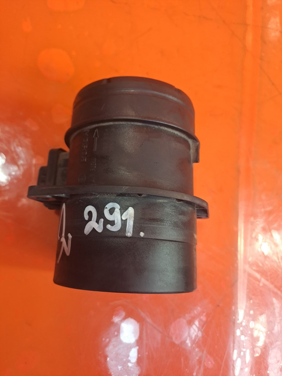 ebay-src:https://i.ebayimg.com/00/s/mtywmfgxmjaw/z/d1uaaeswjurokb96/$_57.jpg