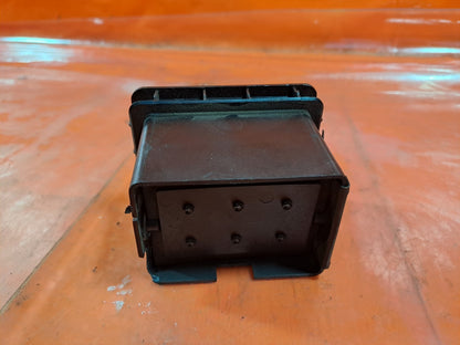 ✅2003 VOLVO FL DASHBOARD LEFT AIR VENT + WARRANTY A324 - Image 6