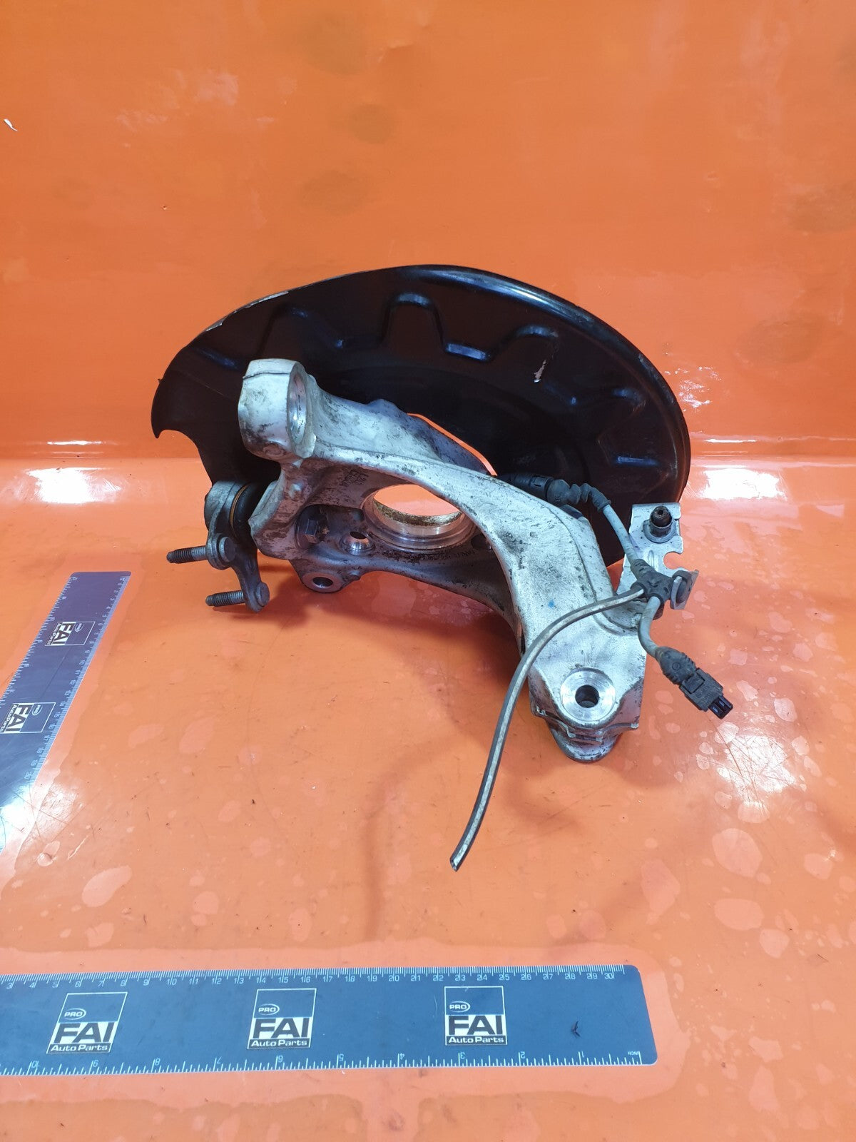 CUPRA LEON VZ2 1.4 PETROL 2023 FRONT LEFT WHEEL HUB 5WA407257A Warranty A227 - Image 3