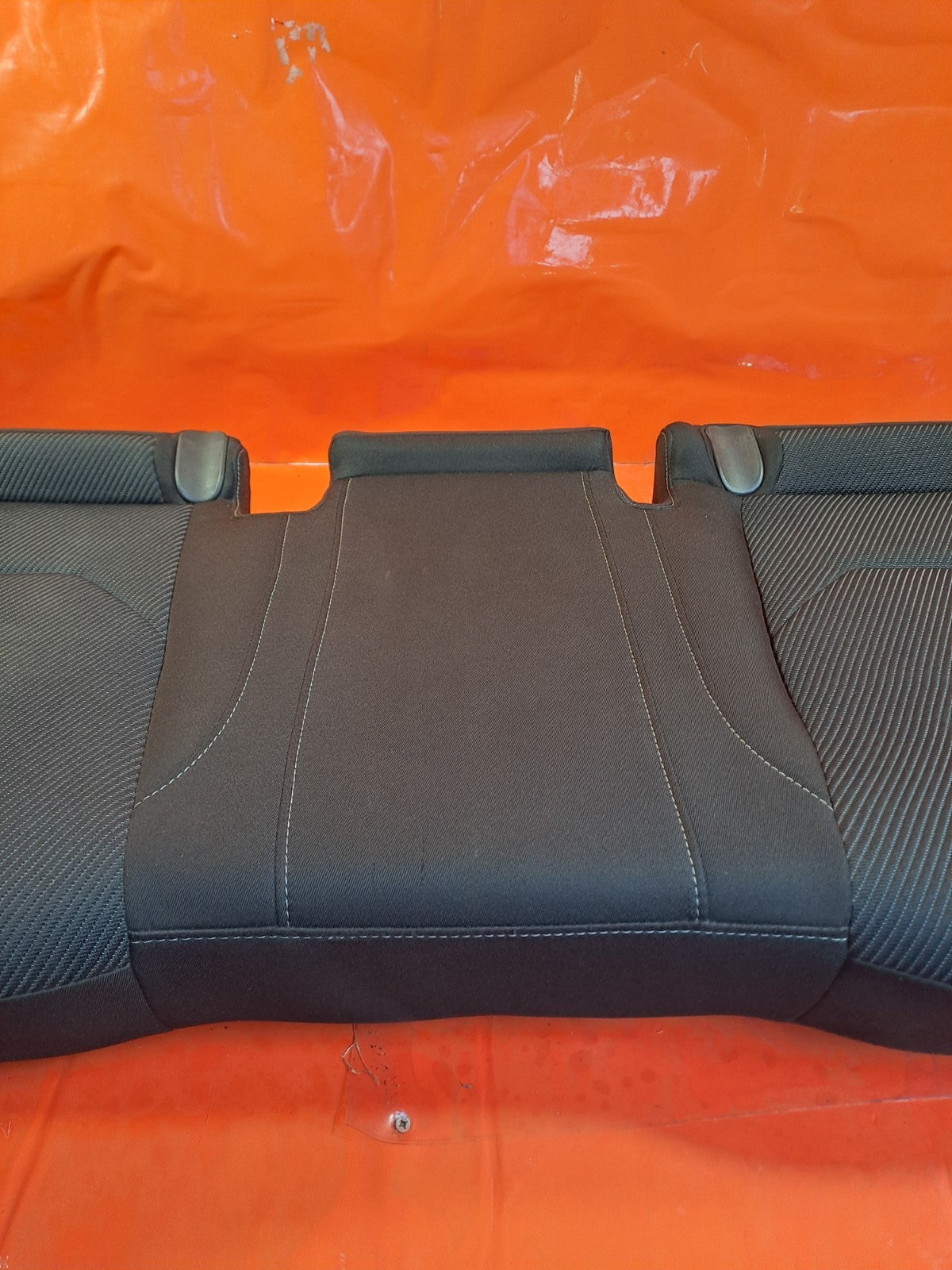 ✅FORD MONDEO TITANIUM 1.5 DIESEL 2016 REAR CLOTH SEAT BASE DS73-F63840-SE A292 - Image 3