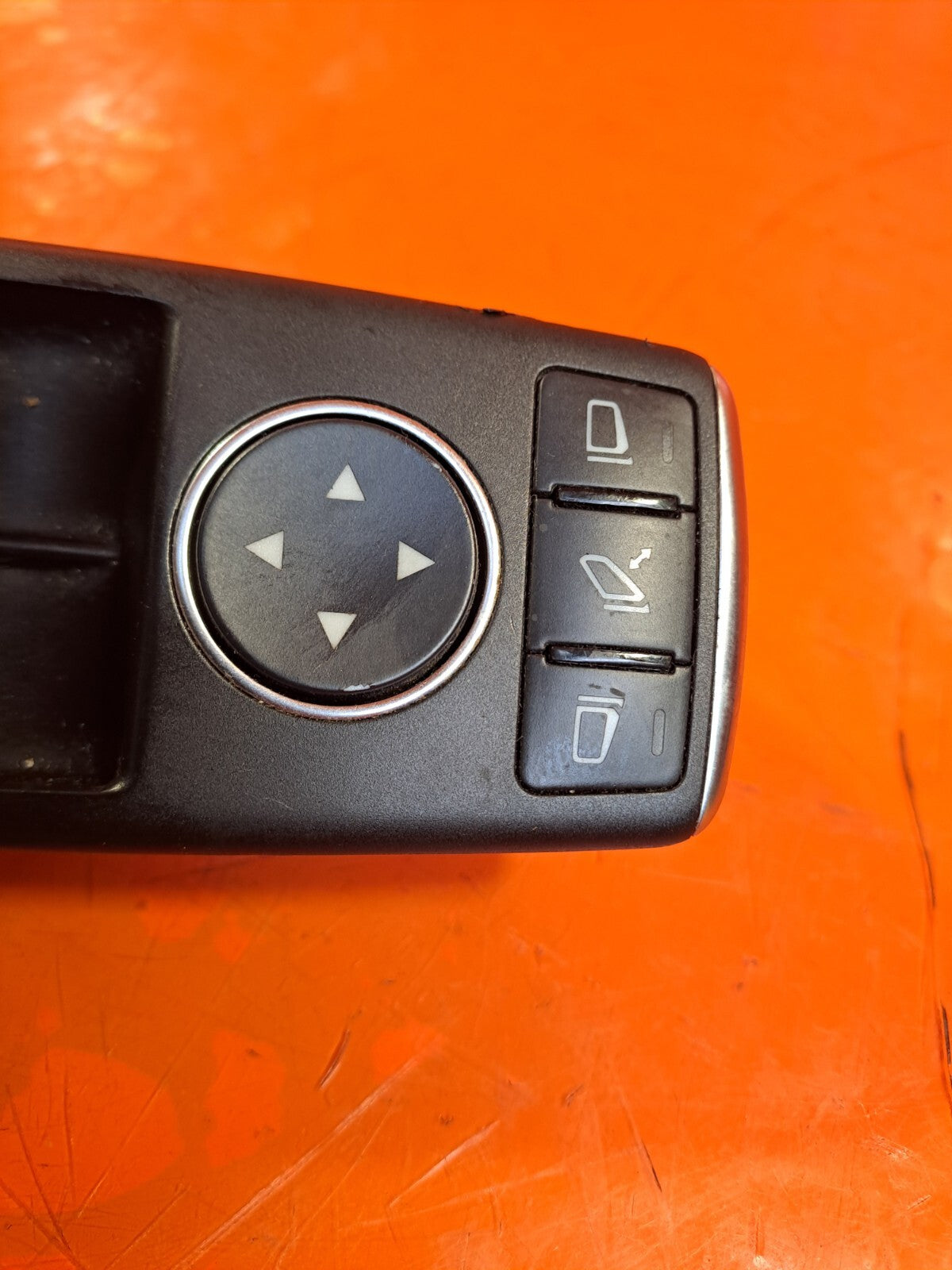 ✅MERCEDES E250 W212 2.1 DIESEL 2011 FRONT RIGHT WINDOW SWITCH A2129056100 A269 - Image 12