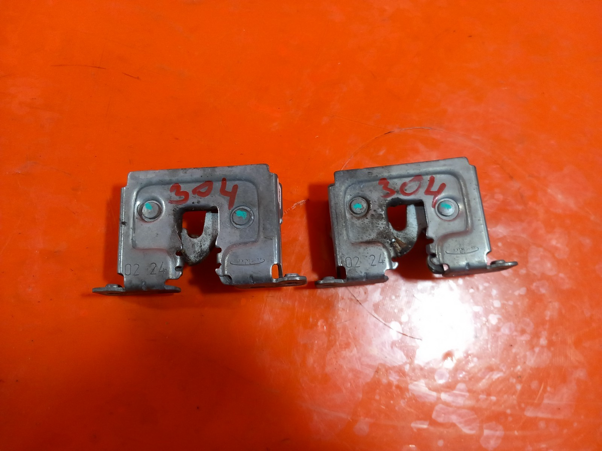 ebay-src:https://i.ebayimg.com/00/s/mtiwmfgxnjaw/z/45saaeswo7hqxikb/$_57.png