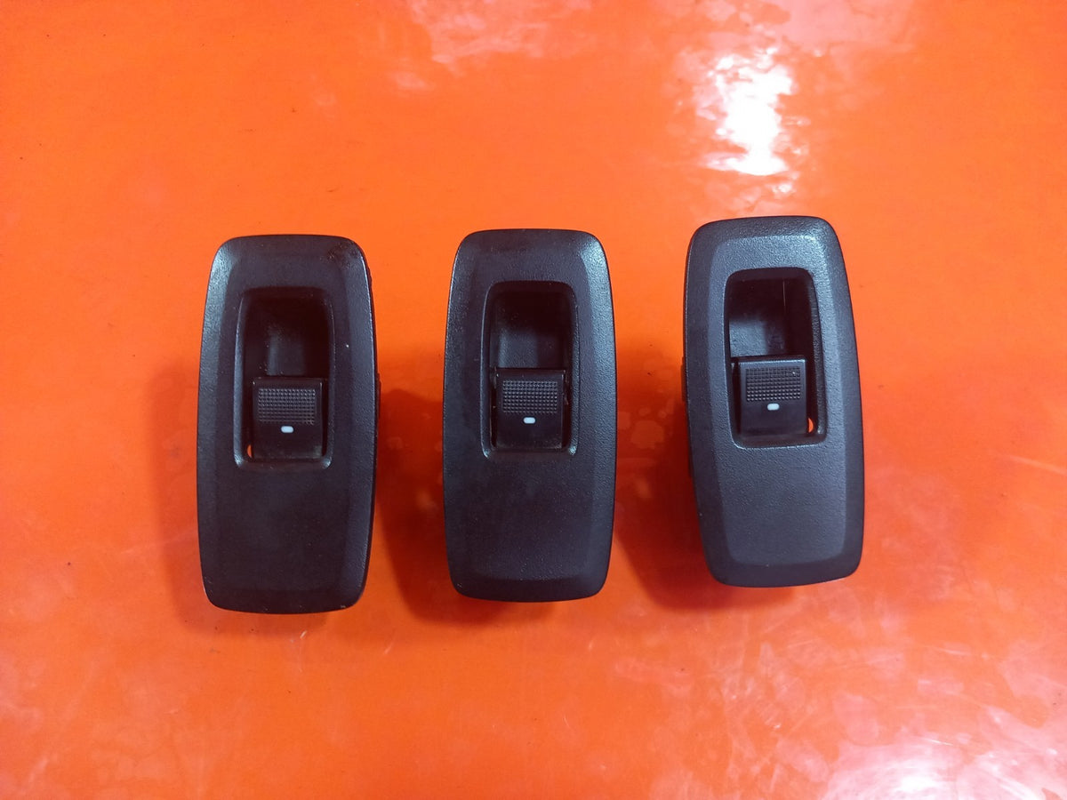 Ford Ranger Wildtrak 4X4 3.2 Diesel 2017 Electric Window Switch x3 A401 - Image 2