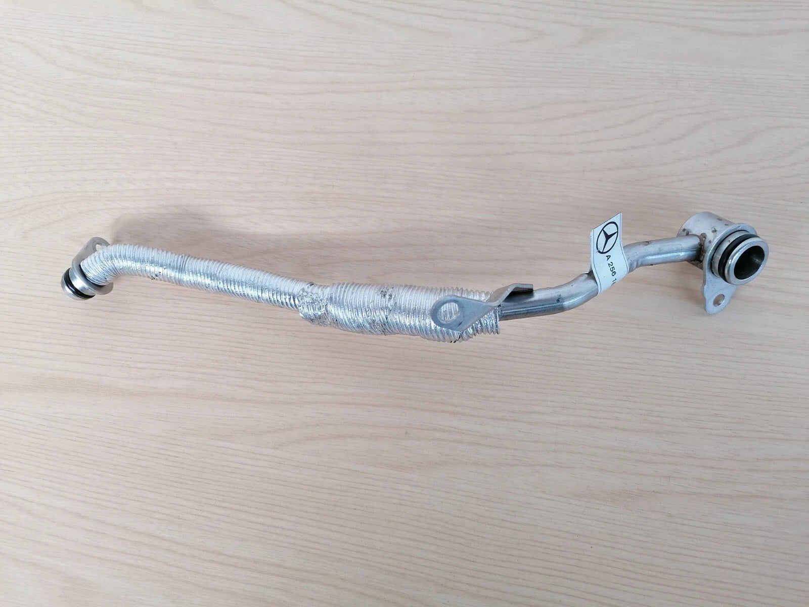 ✅Mercedes CLS 450 W257 3.0 Petrol 2019 Turbocharger Oil Return Pipe A2561800022 - Image 2