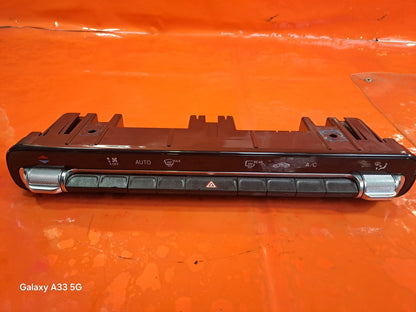✅MERCEDES A180 SPORT 1.3 PETROL 2025 A/C HEATER CLIMATE CONTROL PANEL Warranty - Image 1