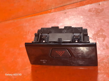 ✅2024 VW POLO LIFE HAZARD SWITCH ASSEMBLY 5H0925200T + WARRANTY A310 - Image 10