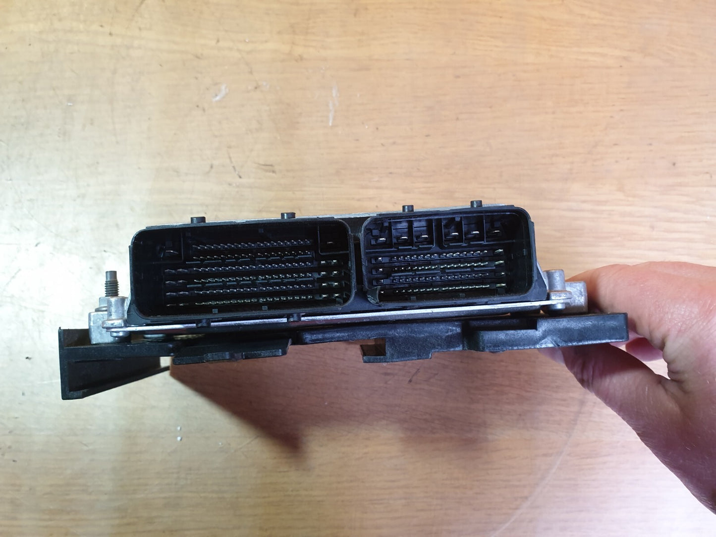 ebay-src:https://i.ebayimg.com/00/s/mtiwmfgxnjaw/z/jd4aaoswoxvmibyv/$_57.jpg