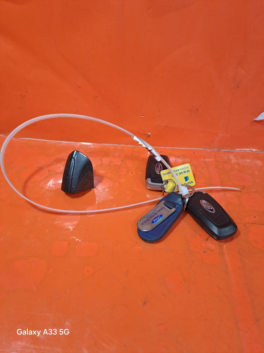 ✅FORD GALAXY ZETEC 2.0 DIESEL 2017 DOOR LOCK & KEYS Warranty A296 - Image 1