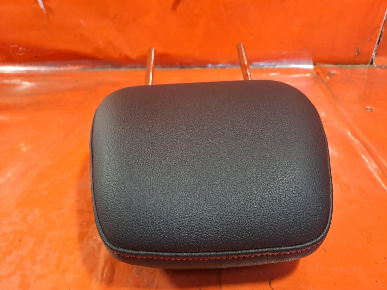 ✅Ford Focus St-Line 2.0 Diesel 2019 Front Leather Headrest Red Stitch Warranty - Image 5