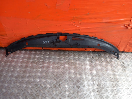 2010 Hyundai I800 Radiator Grill Upper Part 86563-4H000 Warranty A325 - Image 1