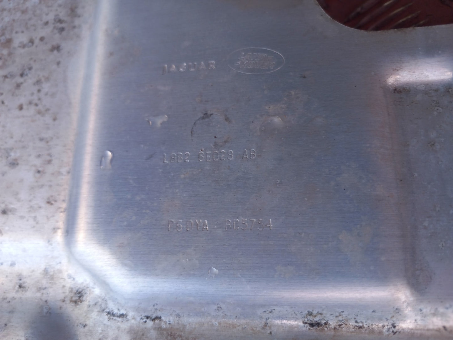 Land Rover Defender L663 3.0 Diesel 2025 Engine Undertray Splash Guard Warranty - Image 6