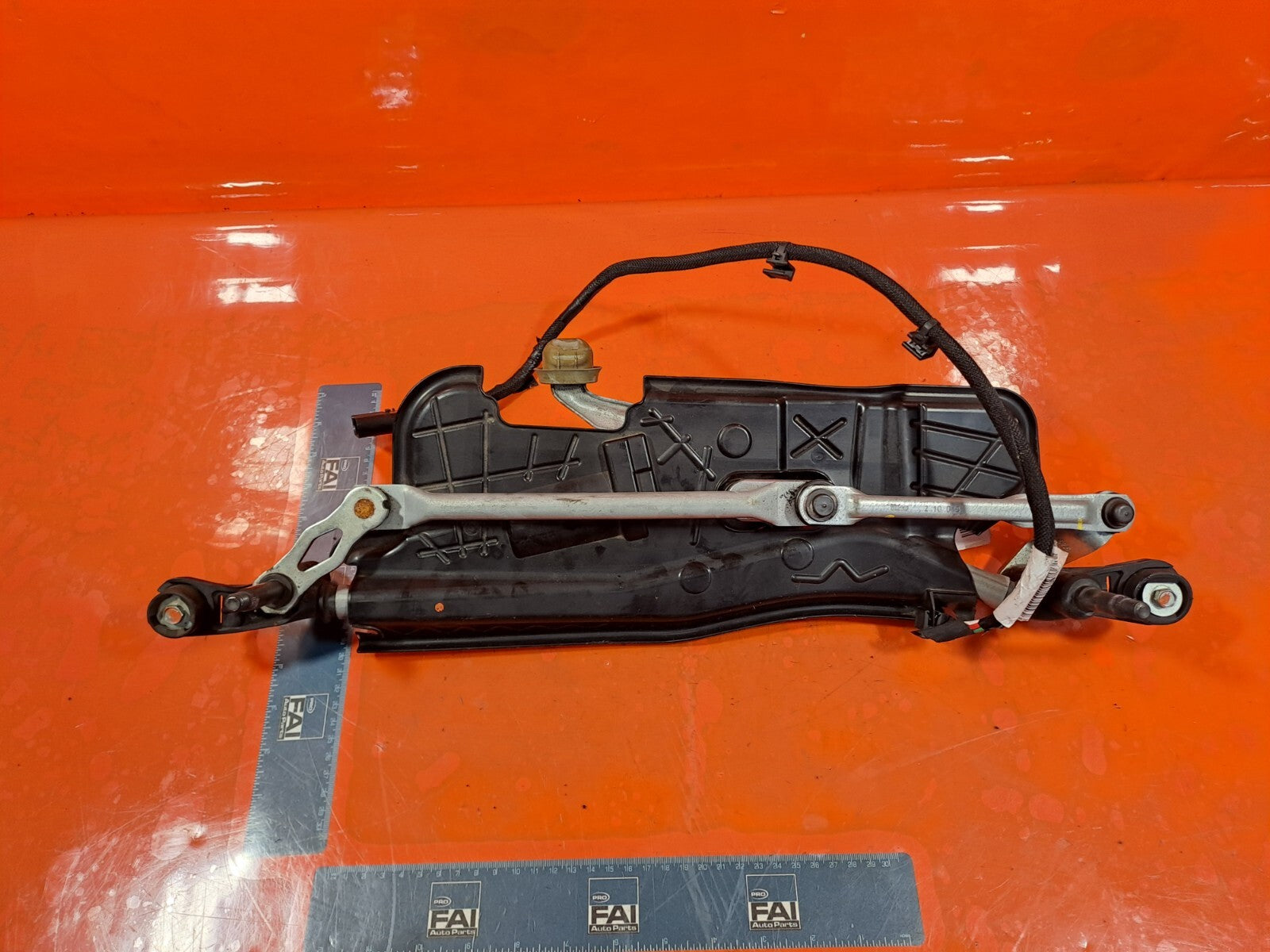 ✅Peugeot 2008 Gt Ev Electricity 2020 FRONT WINDSCREEN WIPER MOTOR & LINKAGE A193 - Image 10
