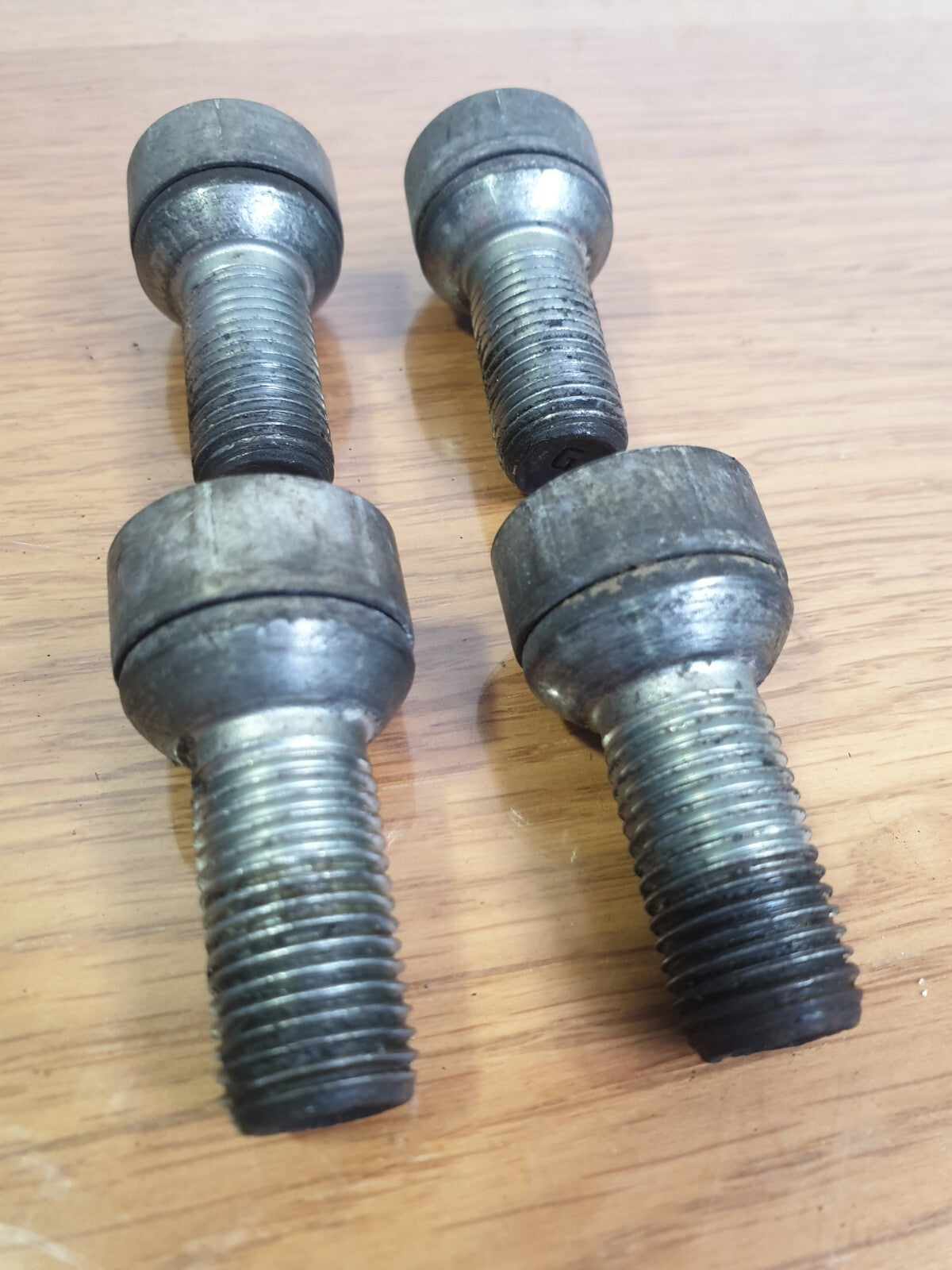✅AUDI A1 SPORT 1.0 PETROL 2020 LOCKING WHEEL BOLTS Warranty A203 - Image 3