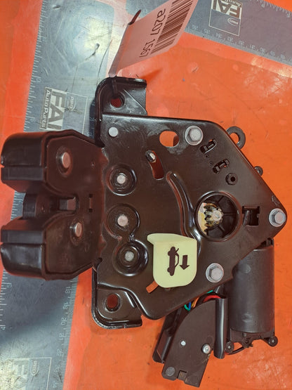 ebay-src:https://i.ebayimg.com/00/s/mtywmfgxmjaw/z/qheaaoswgjlngs8c/$_57.jpg