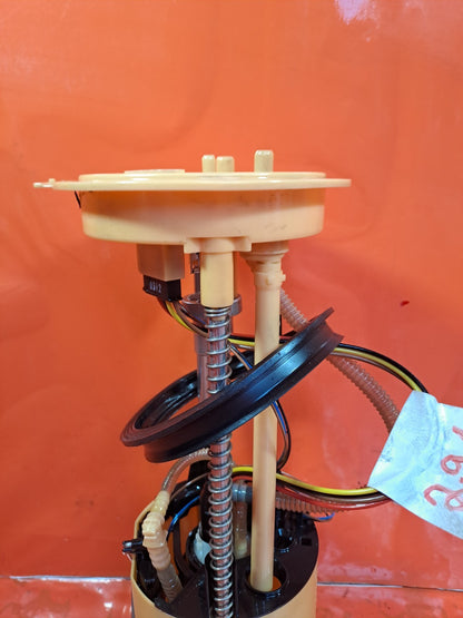 ✅AUDI Q5 S LINE 2.0 DIESEL 2012 FUEL PUMP SENDER UNIT 8R0919050D A2C53369384 - Image 5