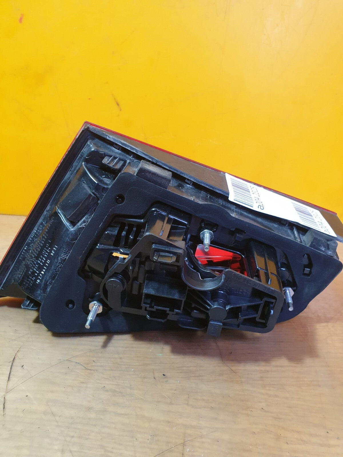 ✅AUDI A3 E-TRON 1.4 PETROL 2015 REAR LEFT INNER TAIL LIGHT 8V4945093A Warranty - Image 7