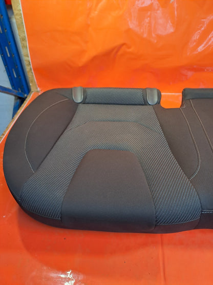 ✅FORD MONDEO TITANIUM 1.5 DIESEL 2016 REAR CLOTH SEAT BASE DS73-F63840-SE A292 - Image 2